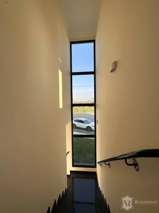 Imagem Sobrado no condomínio Cyrela Landscape, com 03 suítes com closet