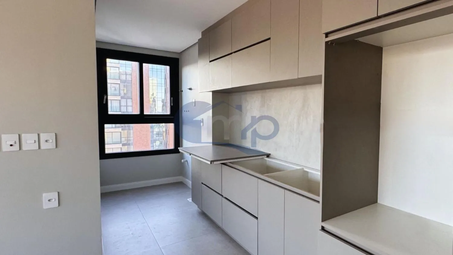 Imagem Apartamento a venda com 2 suites no centro de Torres/RS