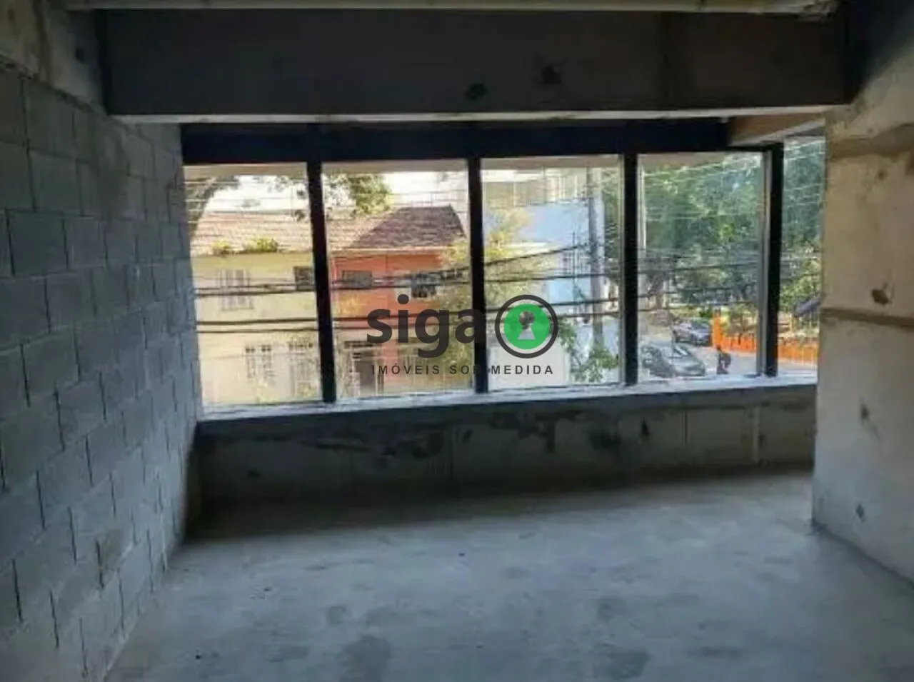 Imagem Loja (fachada ativa) para Locação no contrapiso em Pinheiros com 185m²