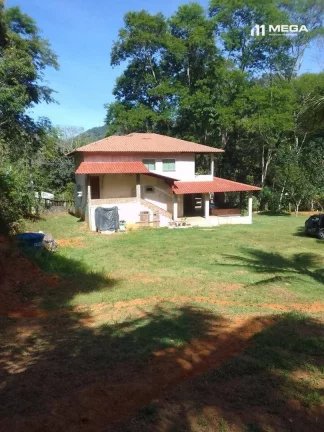 SÍTIO COM CASA DUPLEX(180M²), ÁREA TOTAL 4 HECTARES (40.000 M²), COM PORTEIRA FECHADA.