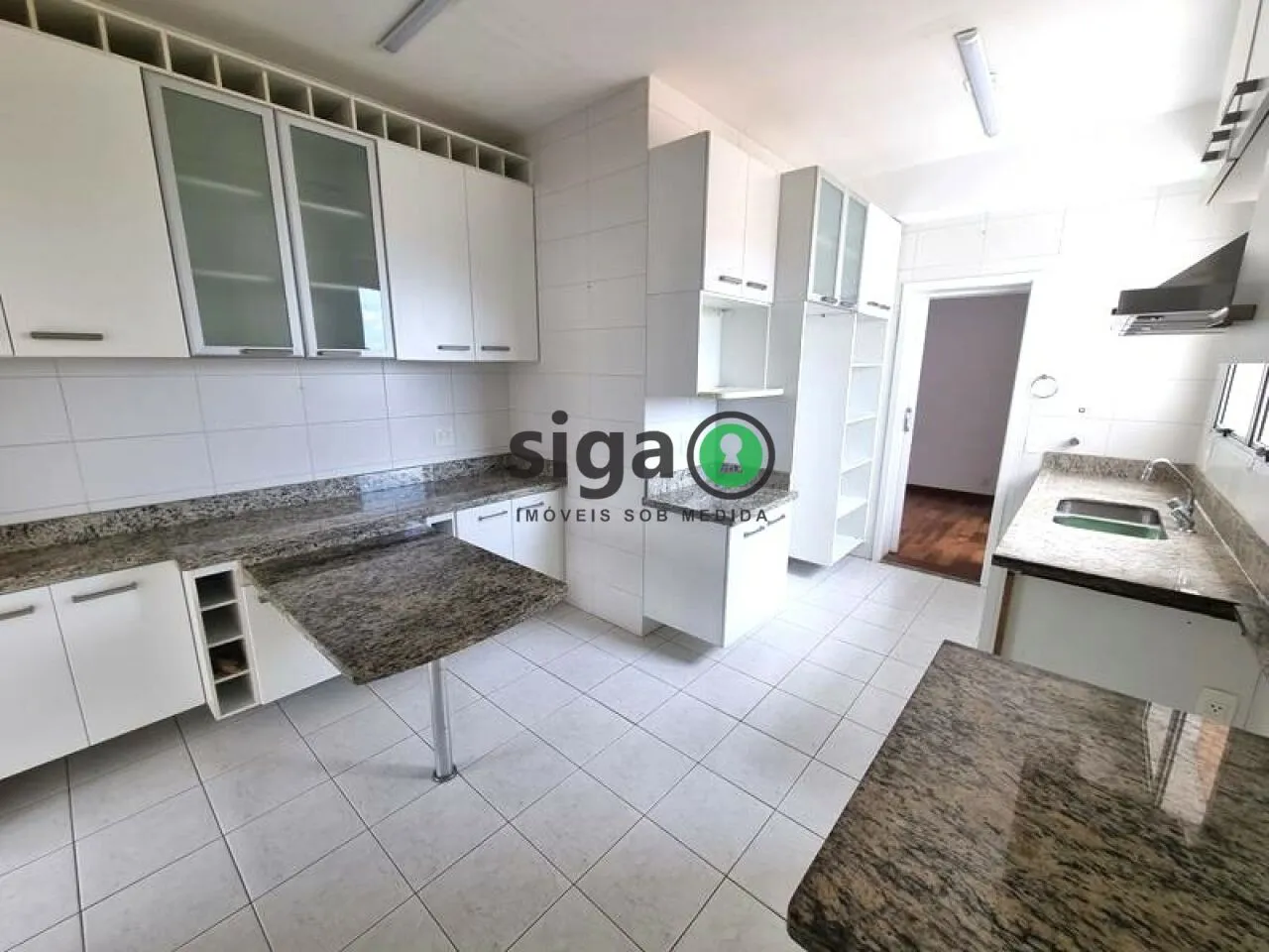 Imagem Apartamento no Brooklin | 205 m² - 3 Suítes - Andar Alto - Hall Privativo