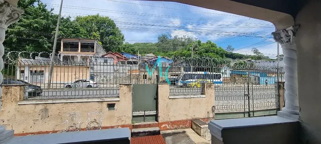 Imagem Casa com 5 dormitórios, 300 m² - venda por R$ 800.000,00 ou aluguel por R$ 13.500,00/mês - Santíssimo - Rio de Janeiro/RJ