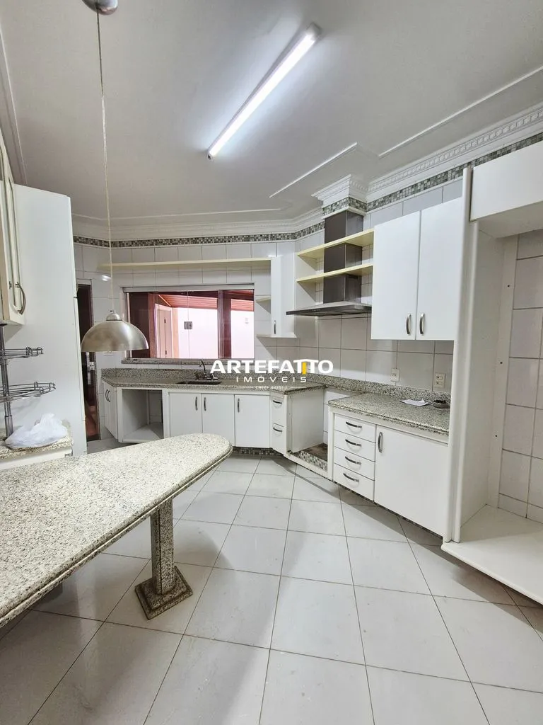 Imagem Casa à venda em Franca, Santo Agostinho, com 3 quartos, 270m2