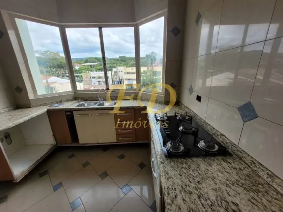 Imagem Casa em Atibaia para Residir ou Investimento Comercial