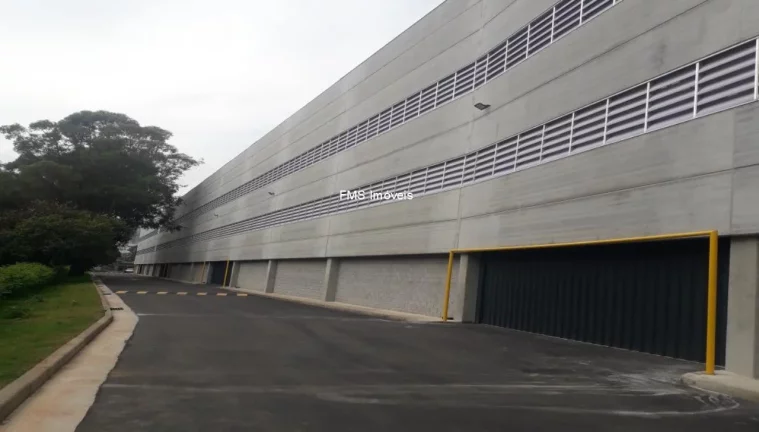 Imagem Galpão para locação no Centro de Osasco-SP com 2.804m2