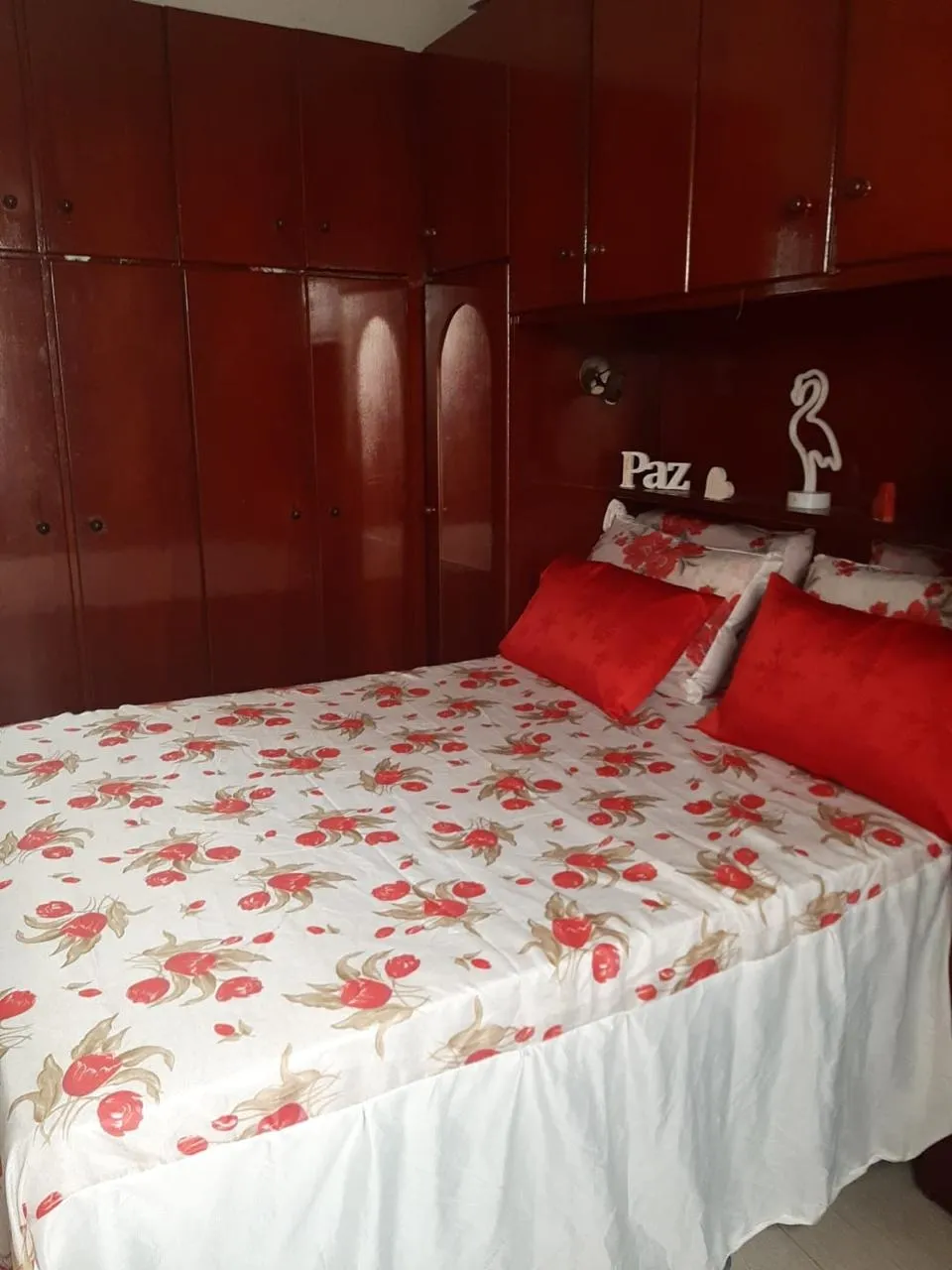 Imagem Linda Casa no Jardim Itália, Sorocaba - 3 Quartos, Suíte, Amplo Quintal e Área Gourmet