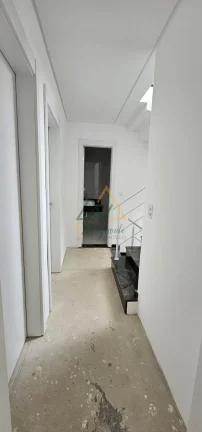 Imagem Sobrados em Condomínio à venda no Bairro Alto Curitiba PR