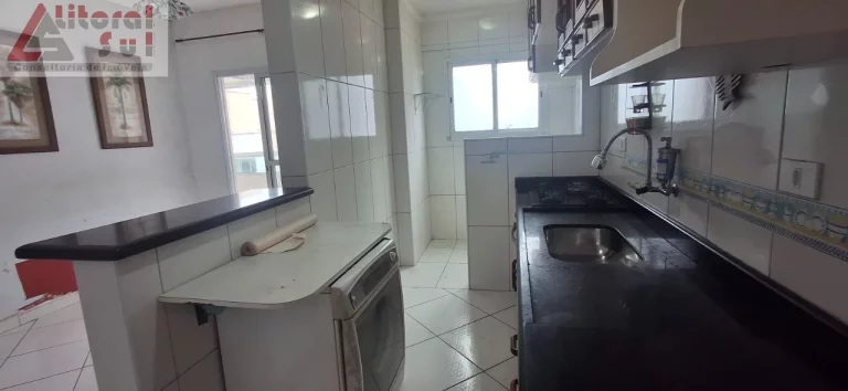 Imagem Imperdível oportunidade de compra em condomínio de luxo em Praia Grande-SP: 2 quartos, 1 suíte, 1 sala, 2 banheiros, 1 vaga de garagem, 70m².