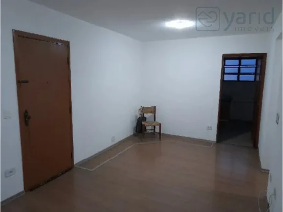 Apartamento à venda no Centro de Jundiaí-SP: 3 quartos, 1 suíte, 1 sala, 1 banheiro, 84m² de área.