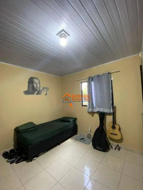 Imagem Sobrado de 4 cômodos + 3 casas à venda por R$ 530.000 - Parque Mikail - Guarulhos/SP