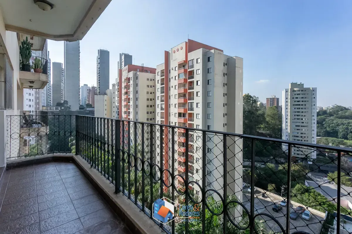 Imagem Apartamento para venda em Jardim Ampliação - Panamby com 3 quartos, sendo 1 suíte, 146m²