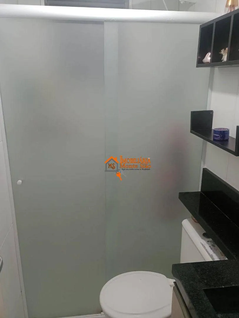 Imagem Apartamento com 2 dormitórios à venda, 47 m² por R$ 260.000,00 - Água Chata - Guarulhos/SP