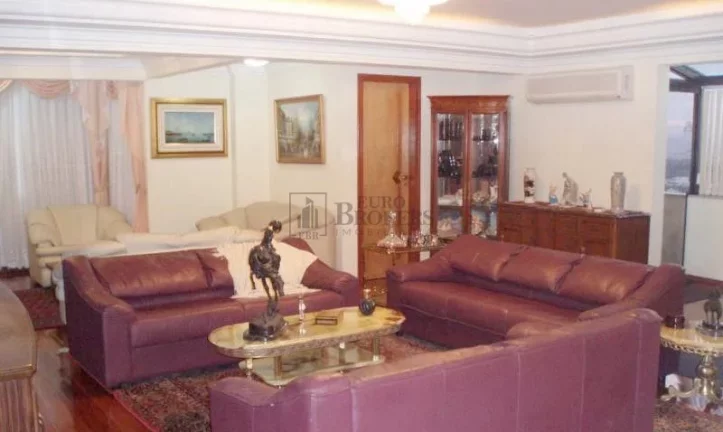 Imagem Cobertura duplex quadra mar em Balneário Camboriú;