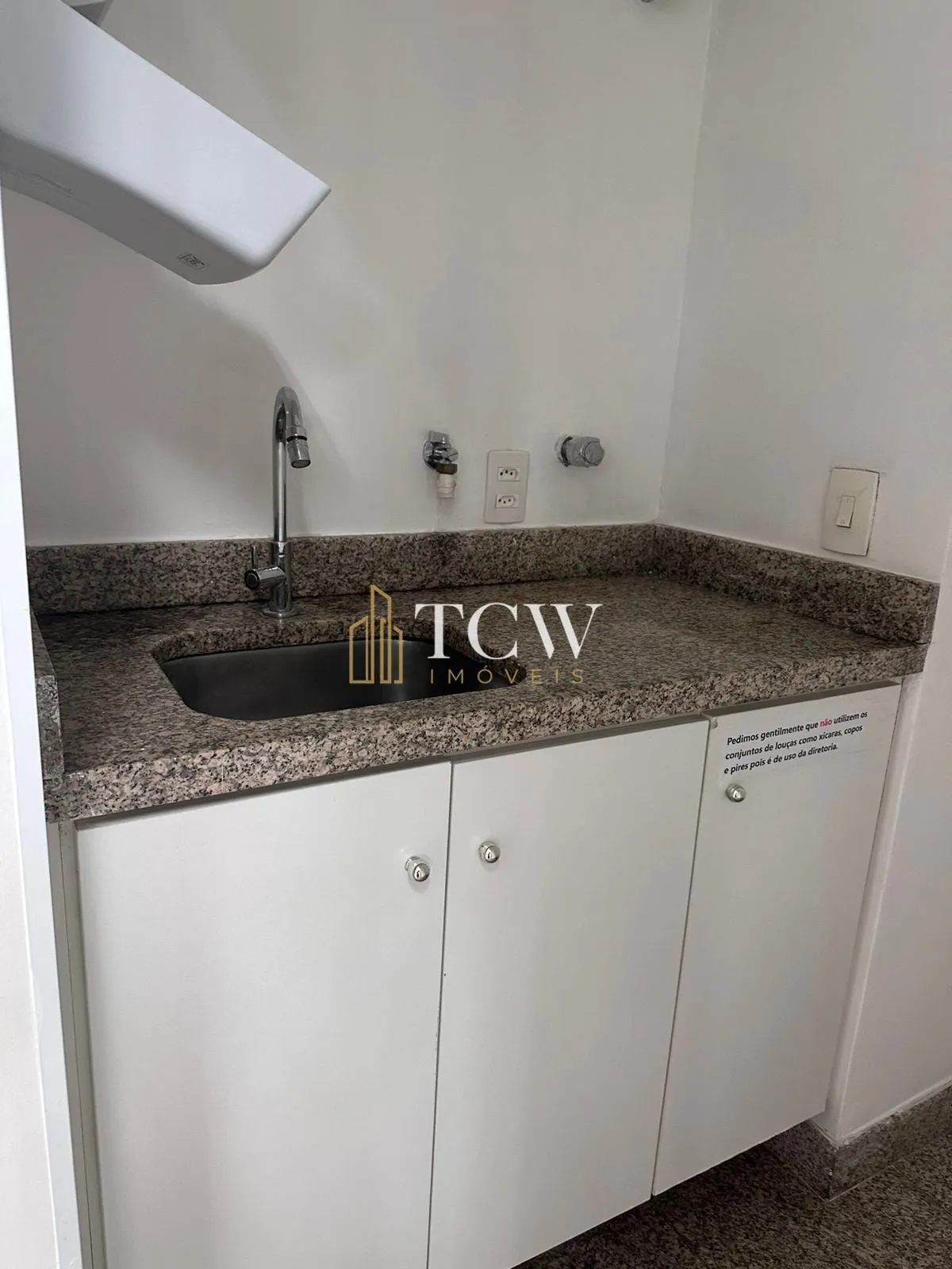 Imagem Conjunto Comercial para Locação no Itaim Bibi | 238 m² | Vão Livre | 7 Vagas | São Paulo/SP