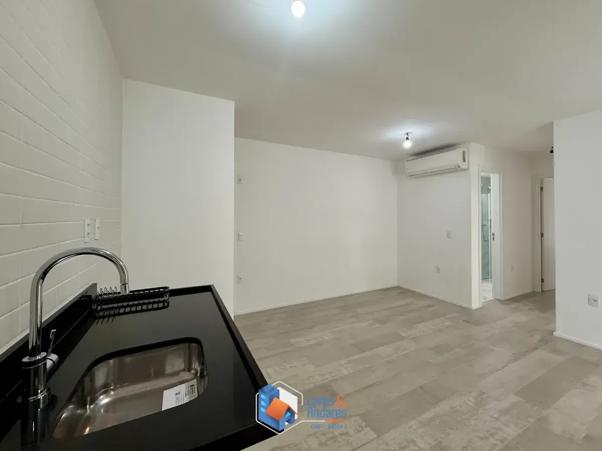 Imagem Apartamento para venda em Moema com 2 quartos, sendo 1 suíte, 64m²