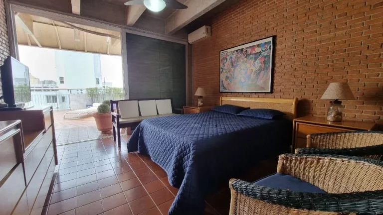 Imagem Cobertura com 3 dormitórios à venda, 300 m² - Pitangueiras - Guarujá/SP