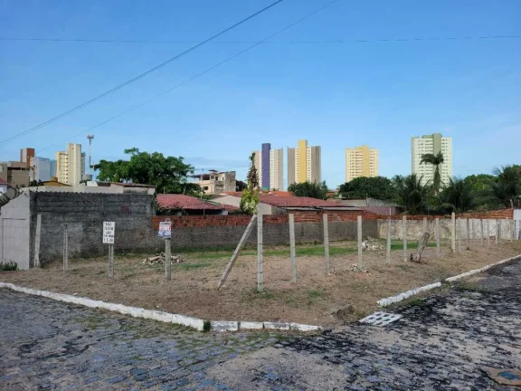 F01 -Terreno em Ponta Negra