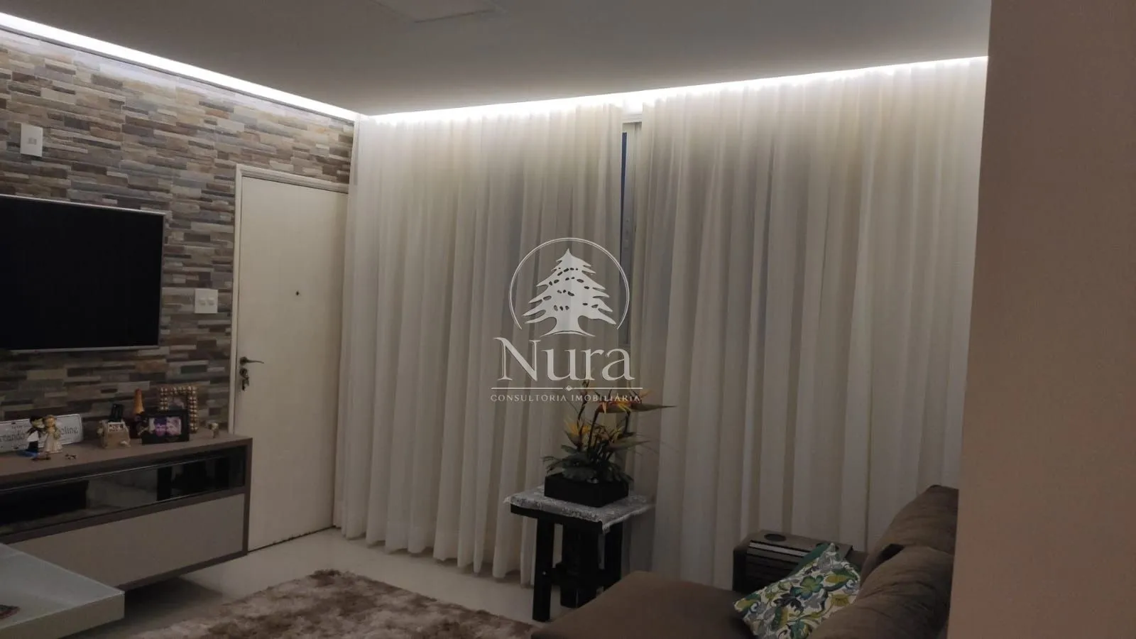 Imagem Apartamento de 2 quartos, 72m² no bairro Encruzilhada, em Santos