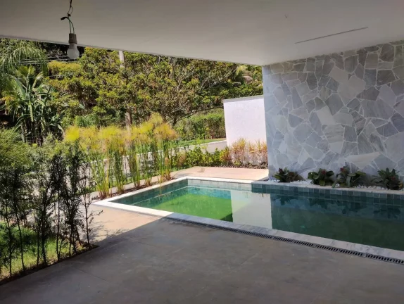 Imagem Vendo esta excelente casa em condomínio fechado. Cachoeiras de macacu RJ.
