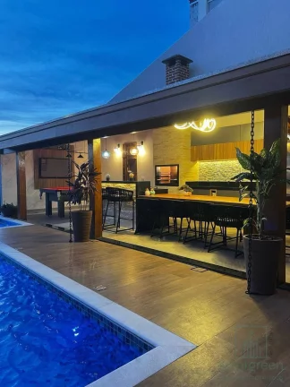 Imagem Casa Alto Padrão 3 Dorms, Sendo 1 Suíte à Venda, P/ R$1790.000,00