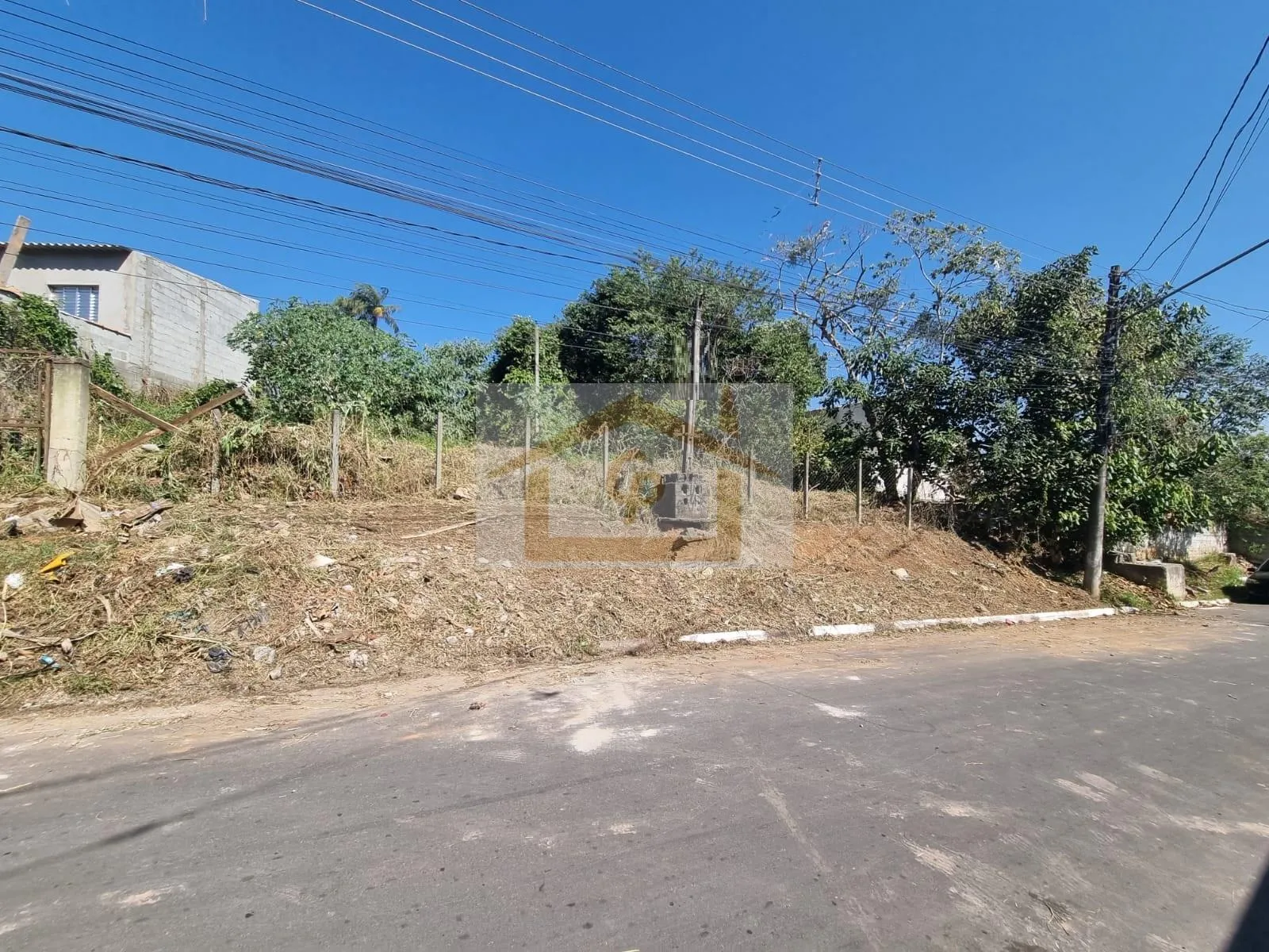Foto do imóvel Bom Negócio!!! 1520 metros, topografia aclive leve