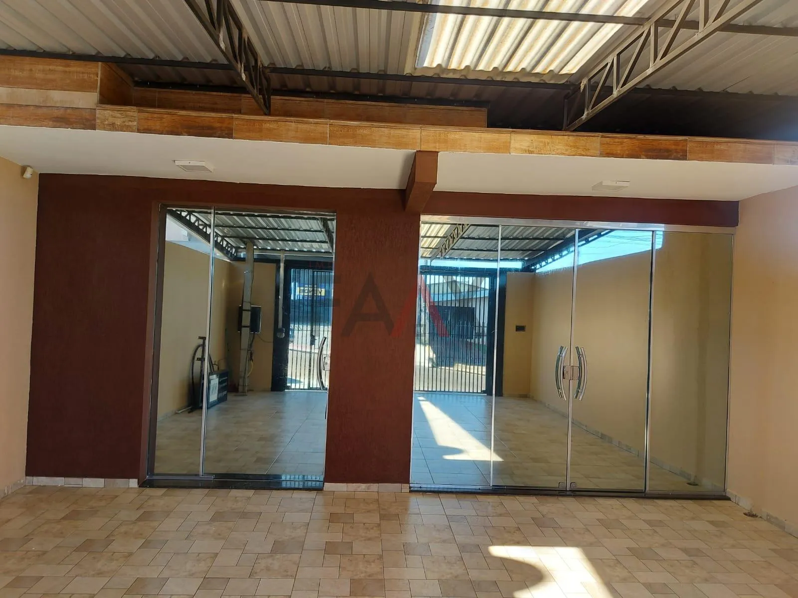 Imagem Casa semi-mobiliada com 4 dormitórios para locação, Alto da XV, GUARAPUAVA - PR