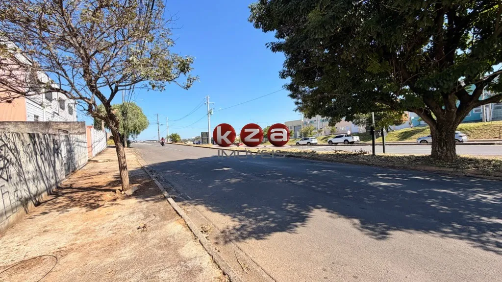 Imagem Terreno à venda em Valinhos-SP, Parque dos Cocais, 300m² de área. Venha conferir!