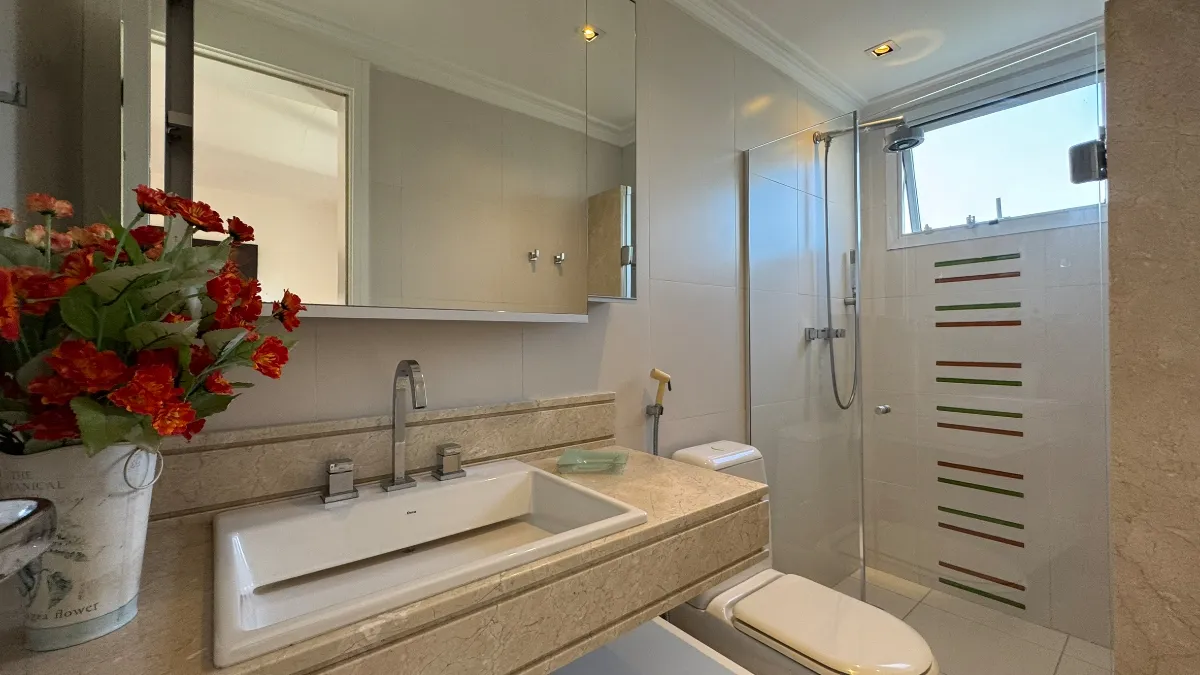Imagem Apartamento para locação em Chácara Santo Antônio (Zona Sul) com 4 quartos, sendo 4 suítes, 242m2