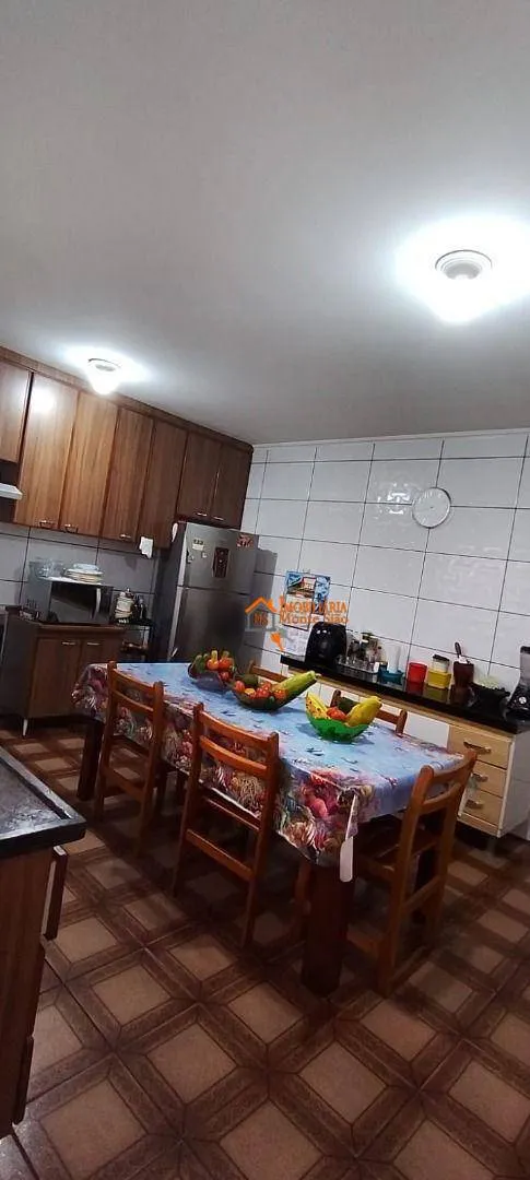 Imagem Sobrado com 3 dormitórios à venda, 170 m² por R$ 950.000,00 - Jardim Pinhal - Guarulhos/SP