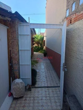 Imagem Casa com 2 dormitórios à venda - Ganchinho - Curitiba/PR