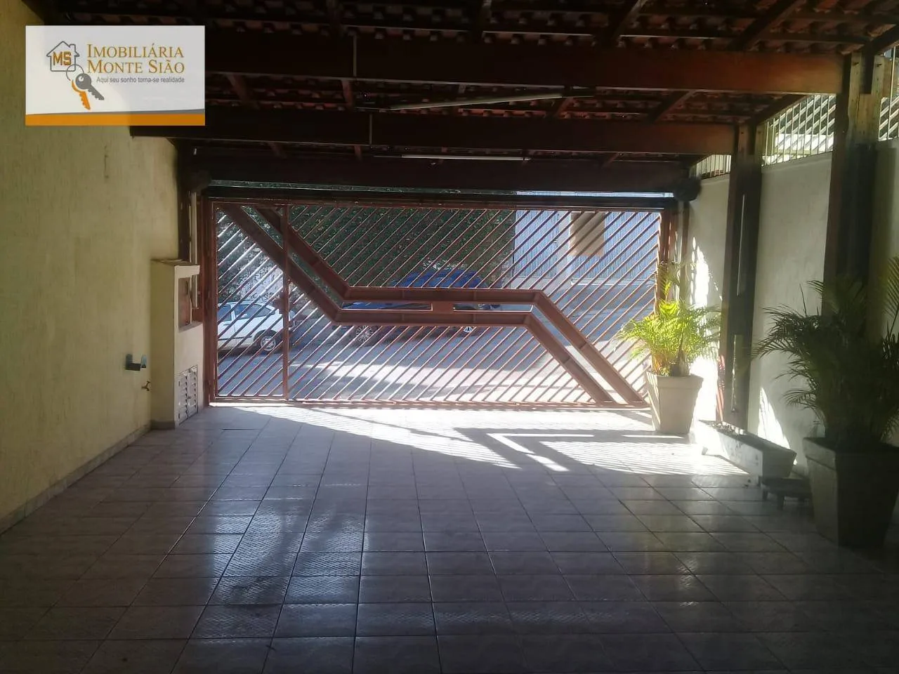 Foto do imóvel Sobrado com 4 dormitórios à venda, 126 m² por R$ 740.000,00 - Jardim Cocaia - Guarulhos/SP