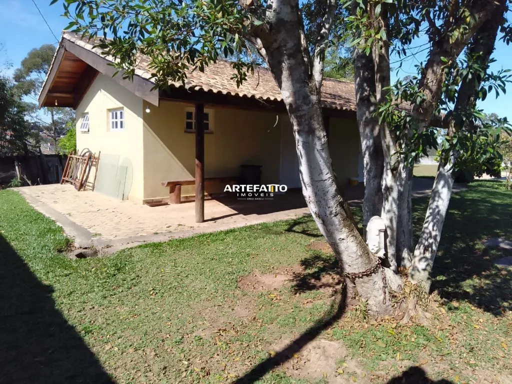 Imagem Sitio com Piscina - Todo Murado