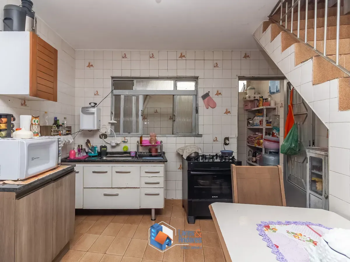Imagem Sobrado para venda em Lapa com 5 quartos, 160m²