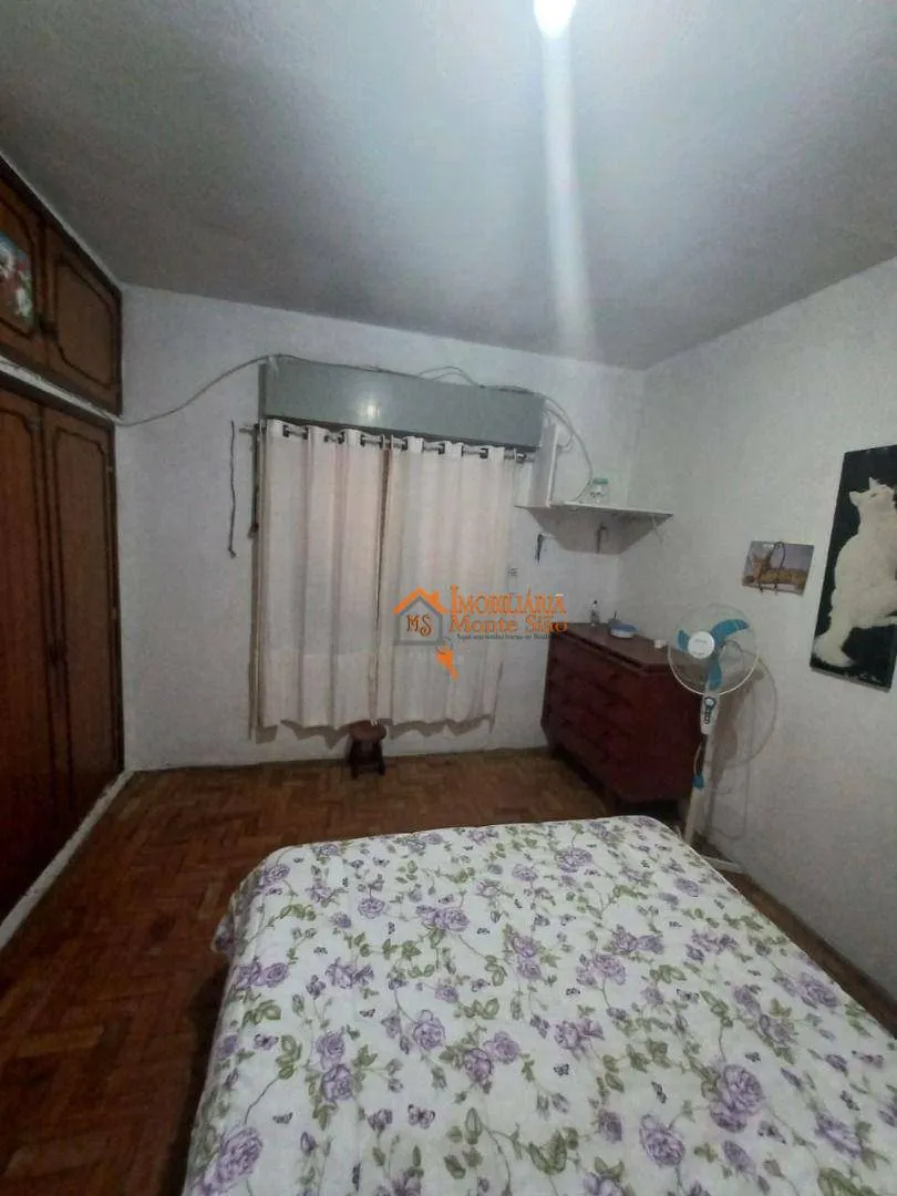 Imagem Sobrado com 7 dormitórios à venda, 249 m² por R$ 1.200.000,00 - Vila Gustavo - São Paulo/SP