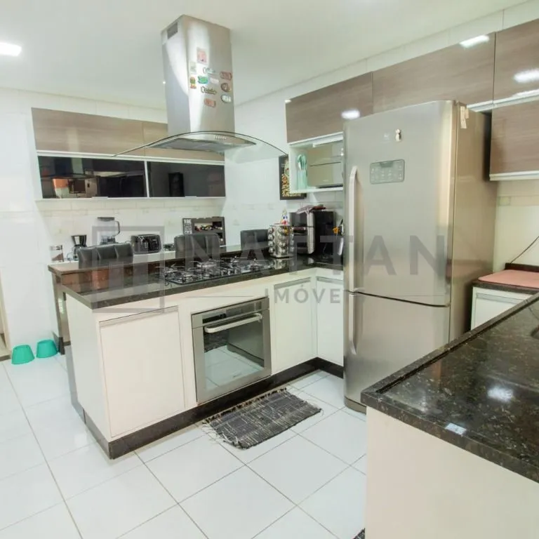 Imagem Sobrado com 3 dormitórios para alugar, 190 m² por R$ 6.902,00/mês - Mooca - São Paulo/SP
