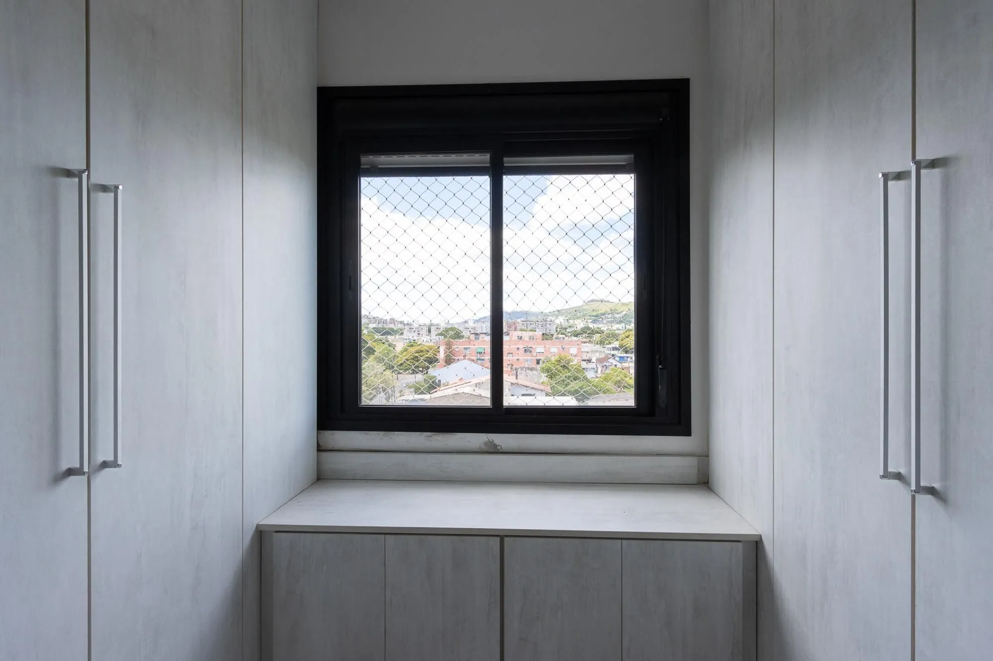 Imagem Apartamento para Locação - 40.12m², 1 dormitório, 1 vaga - Camaquã