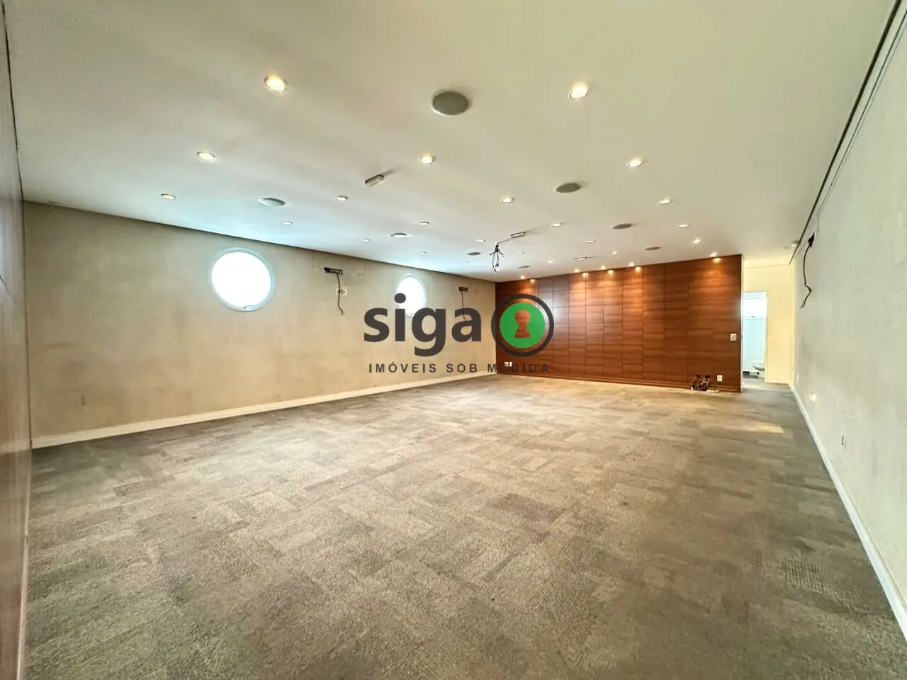 Imagem Bairro Moema Sp, Imóvel comercial de 640m2 de área útil construída em 500m2 de terreno, em dois piso