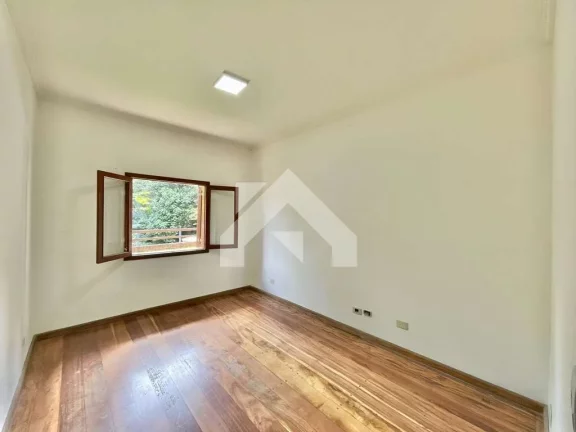 Imagem Casa de Condomínio em São Fernando Residência - Barueri
