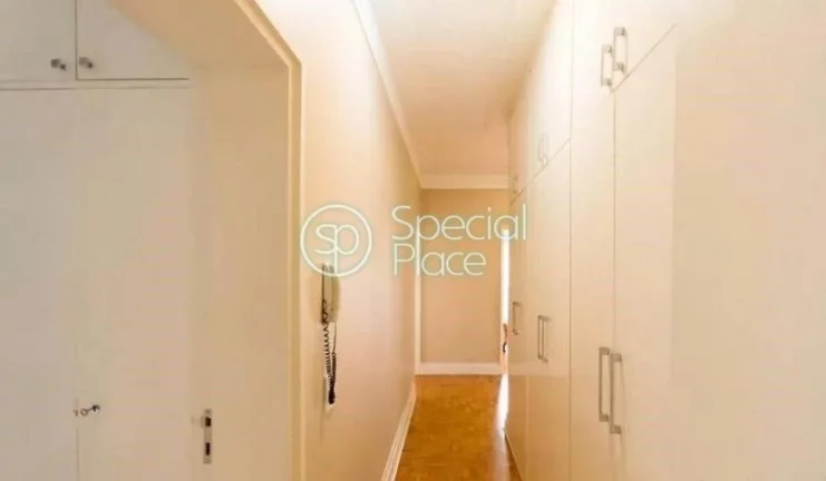 Imagem Apartamento com 238m² no Jardim América. São 4 dormitórios ( 1suíte ) e 1 vaga na garagem. Loca...