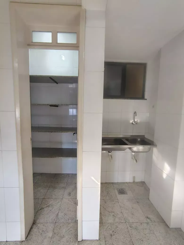 Imagem ALUGUE JÁ APARTAMENTO C/ ACABAMENTO DE 1° Com 2 quartos, Centro Próx. Santa Casa