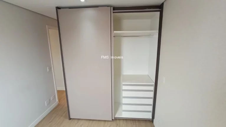 Imagem Apartamento à venda em São Paulo-SP, na Vila Moinho Velho: 3 quartos, 1 suíte, 2 salas, 1 vaga, 55m². Imperdível!