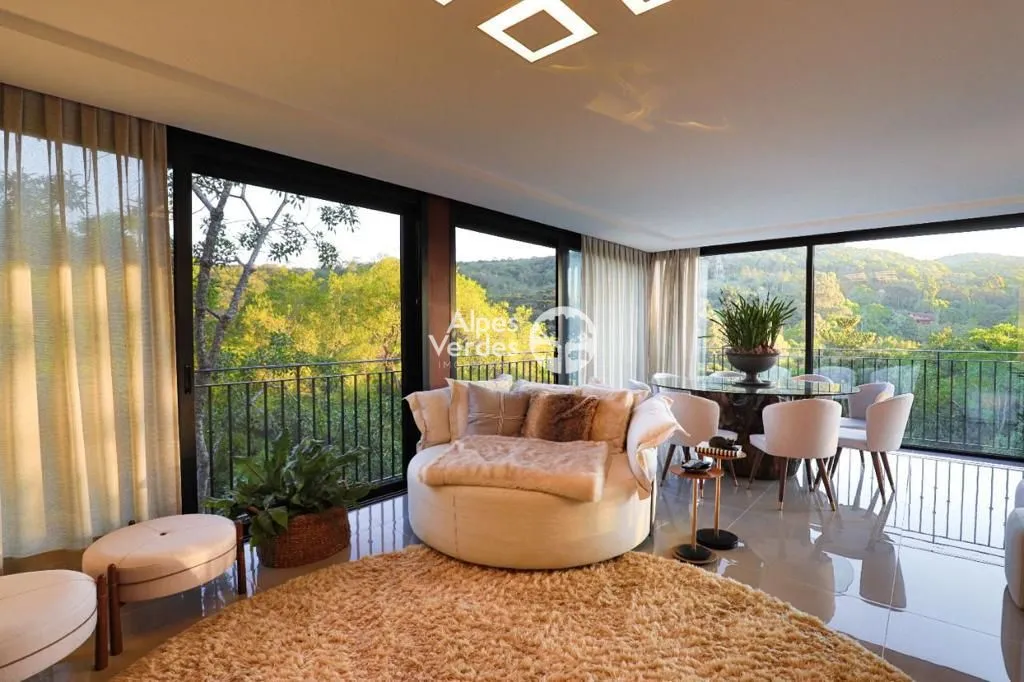 Imagem Vende-se Casa no Condomínio Aspen Mountain, com 03 Suítes