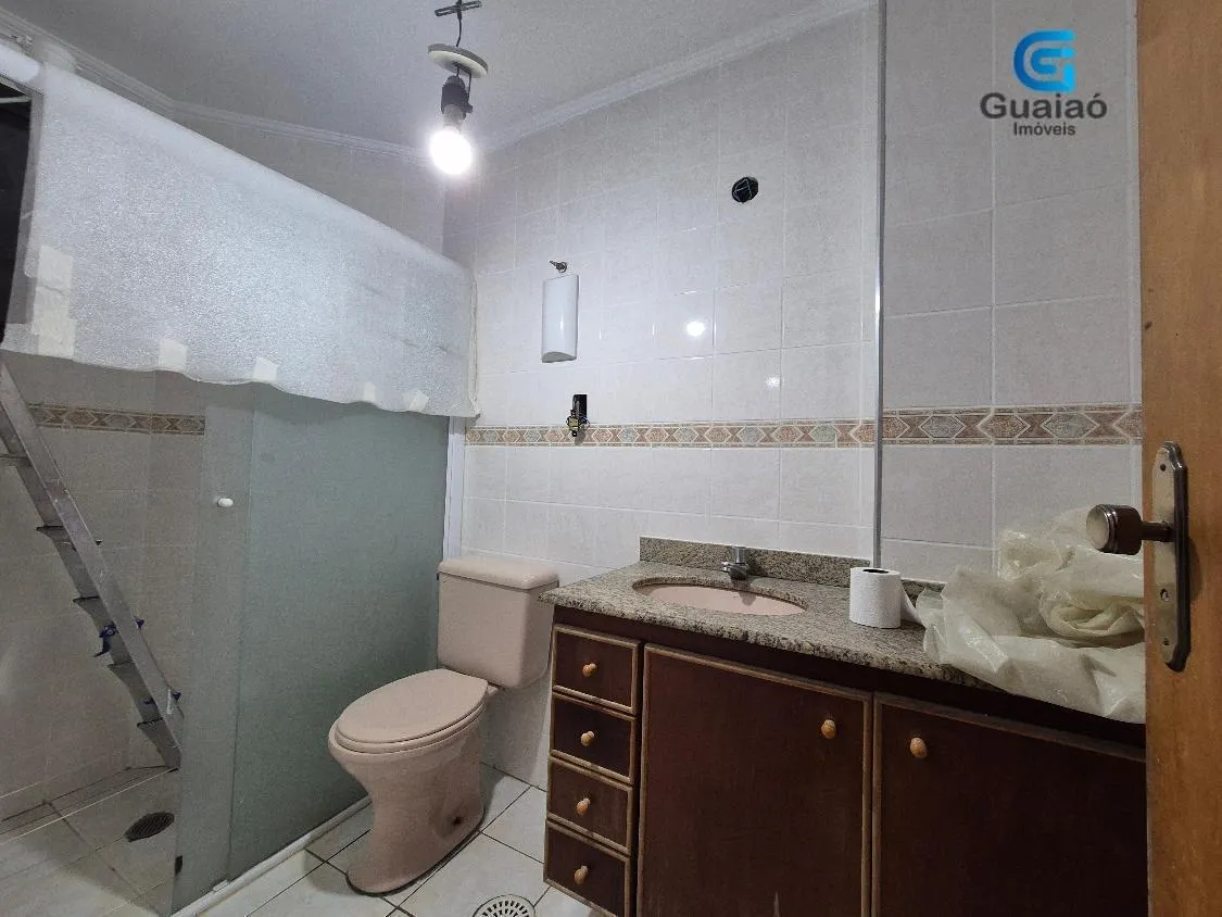 Imagem VENDO LINDO APARTAMENTO 2 DORMITÓRIOS, SUITE E GARAGEM FECHADA NA PONTA DA PRAIA EM SANTOS