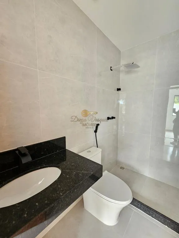 Imagem Casa em Condomínio para Venda em Teresópolis / RJ no bairro Golfe