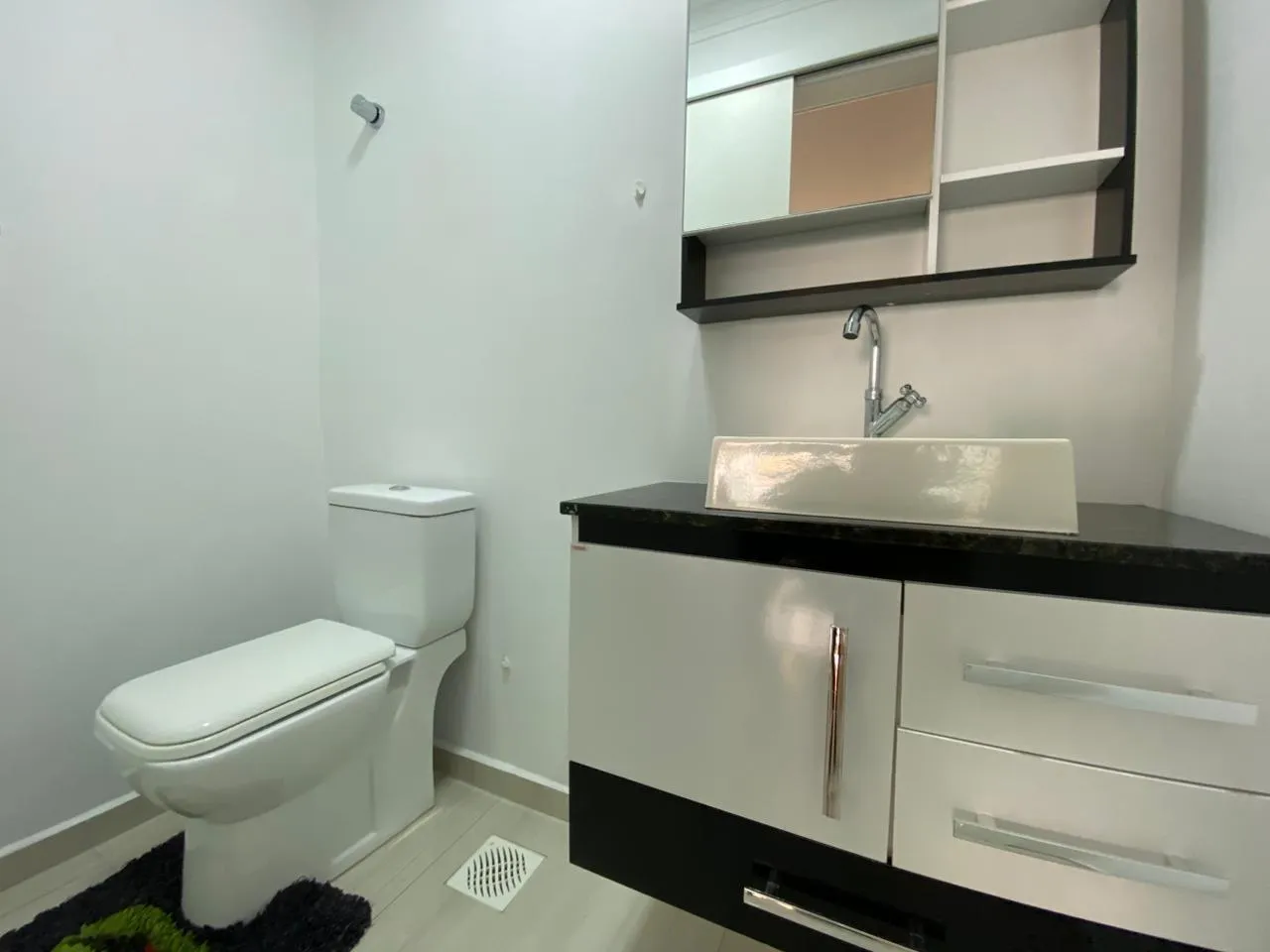 Imagem Apartamento à venda com 104m2 por R$ 990.000,00