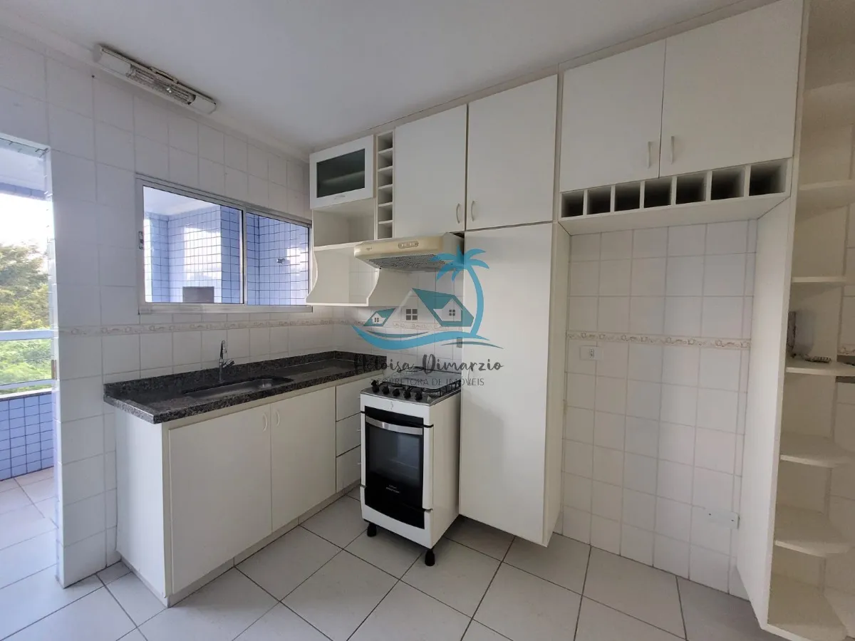 Imagem Apartamento com 2 dormitórios e 3 banheiros à venda no Itaguá em Ubatuba a 350 metros do mar