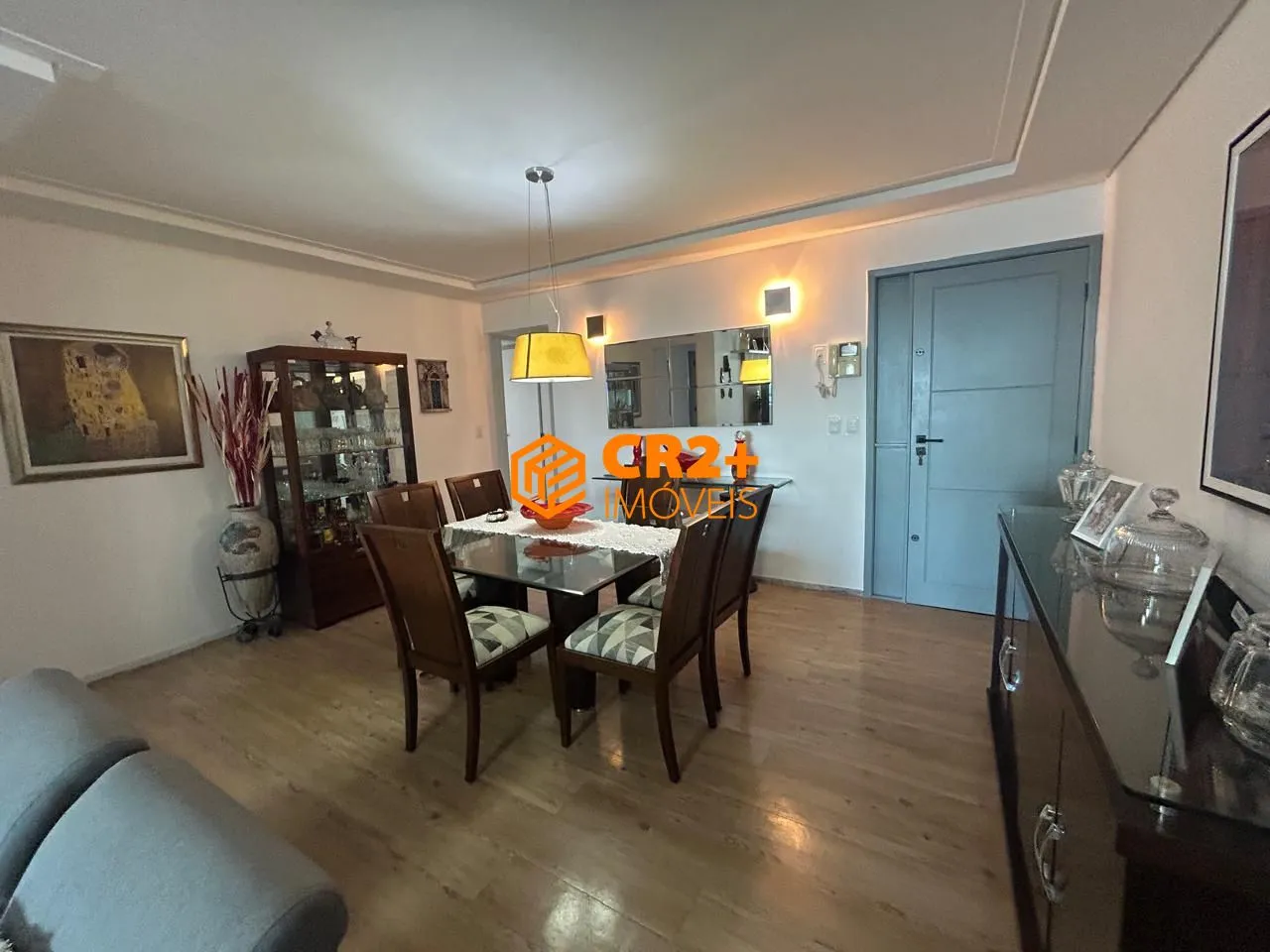 Imagem Vendo apartamento com vista livre para o mar com 3 suítes -118m²