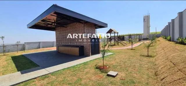 Imagem Terreno em Condomínio à venda em Jardinópolis, Jardim Niagara II, 300m2