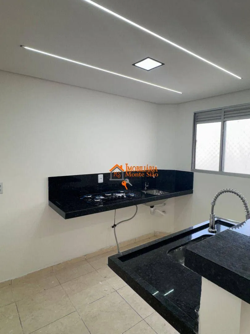 Imagem Apartamento com 2 dormitórios à venda, 41 m² por R$ 250.000,00 - Água Chata - Guarulhos/SP