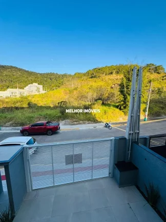 Imagem Sobrado Alto Padrão á venda no Loteamento Terras Altas III em Camboriú